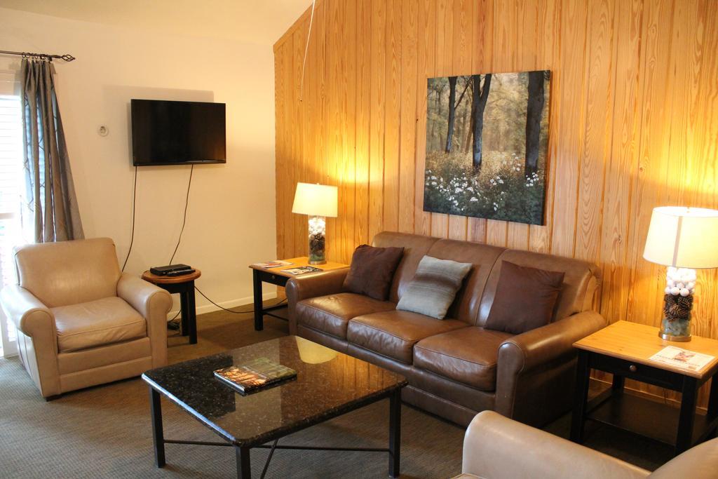 Crown Colony Villas Лафкин Экстерьер фото